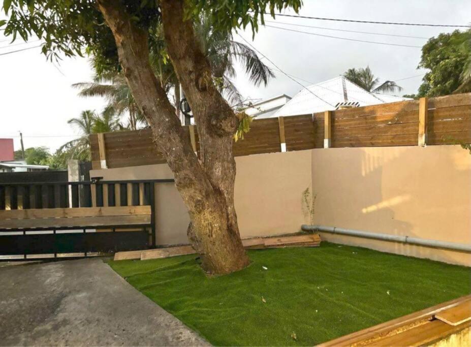 Le P'Tit Jack Villa Saint-Joseph Exterior photo